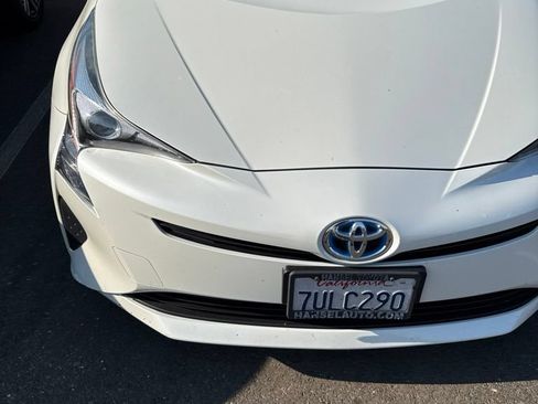 Used 2016 Toyota Prius Two w/ Protection Package FWD image 3