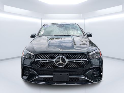 Used 2025 Mercedes-Benz GLE 450 4MATIC Coupe image 8