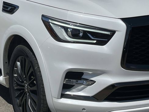 Used 2021 INFINITI QX80 Premium Select w/ Cargo Package AWD/4WD image 9