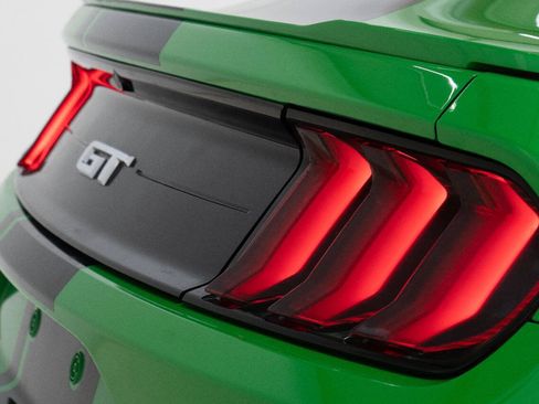 Used 2019 Ford Mustang GT RWD image 18