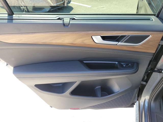 Used 2025 Volkswagen Atlas SE FWD image 10