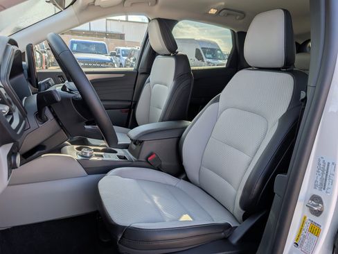 New 2026 Ford Escape SE image 22