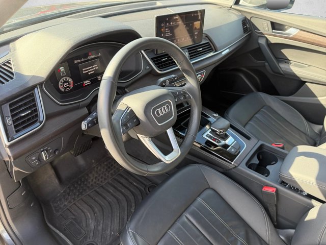 Used 2023 Audi Q5 2.0T Premium Plus AWD/4WD image 3