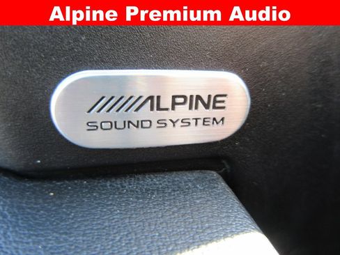 Used 2022 Dodge Charger Scat Pack RWD image 17