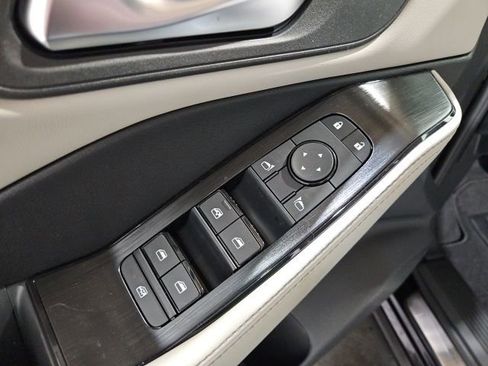 New 2026 Nissan Rogue SV AWD/4WD image 18