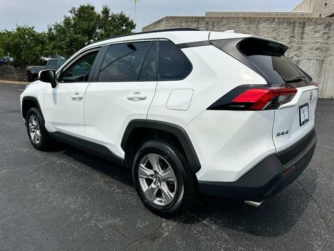 Used 2025 Toyota RAV4 XLE AWD/4WD image 8