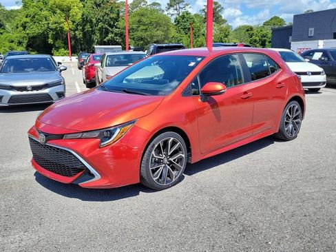Used 2019 Toyota Corolla XSE FWD image 5