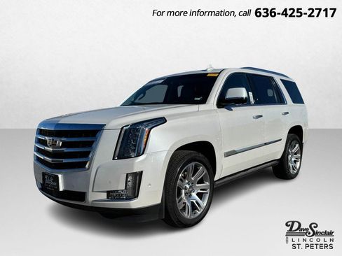 Used 2018 Cadillac Escalade Premium Luxury image 1