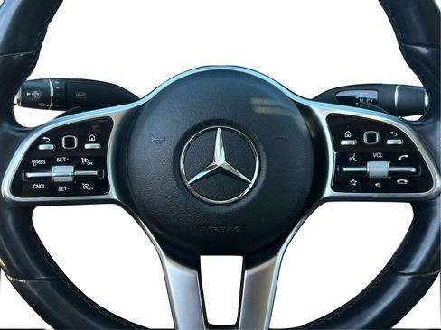 Used 2020 Mercedes-Benz C 300 4MATIC Sedan image 23