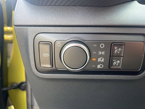 New 2025 Ford Mustang Coupe image 19