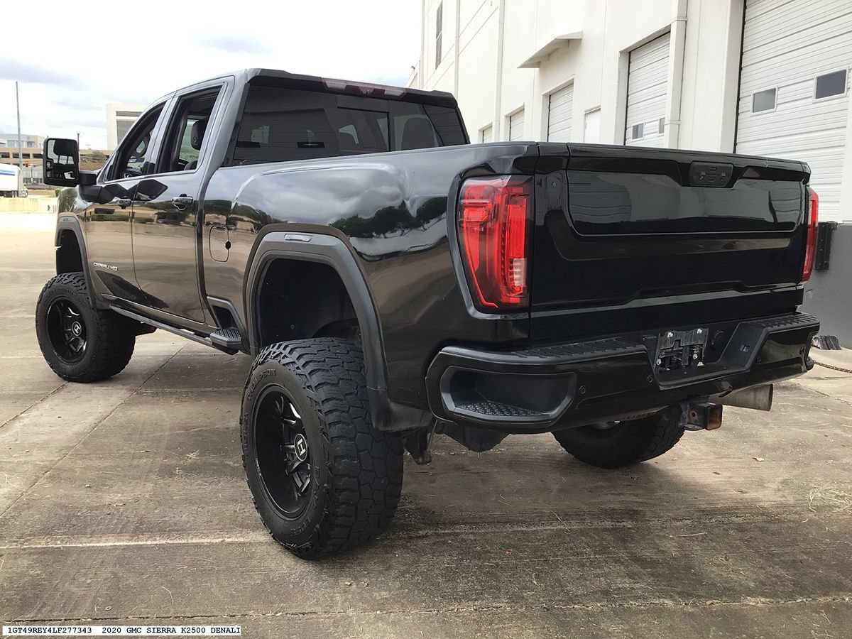 Used 2020 GMC Sierra 2500 Denali w/ Denali Ultimate Package AWD/4WD image 6