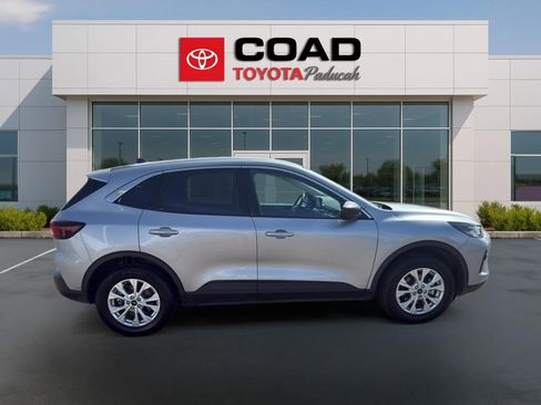 Used 2024 Ford Escape Active AWD/4WD image 6