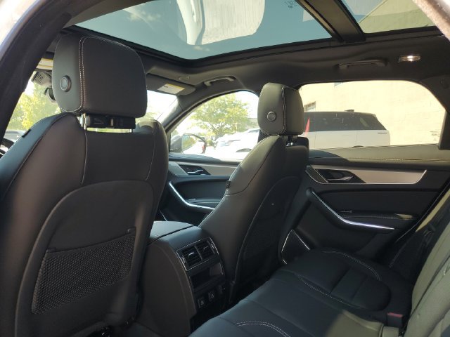 New 2026 Jaguar F-PACE R-Dynamic S AWD/4WD image 15