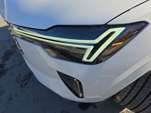 New 2026 Volvo XC90 B6 Plus w/ Protection Package Premier image 44