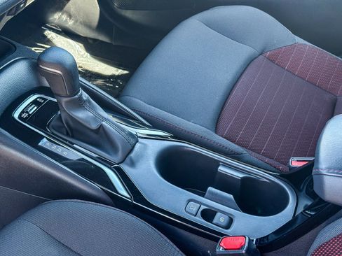Certified 2025 Toyota Corolla SE w/ Convenience Package image 22