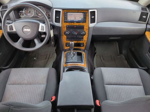 Used 2008 Jeep Grand Cherokee Laredo image 16