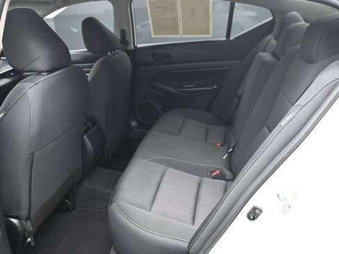 Used 2023 Nissan Altima 2.5 S FWD image 8