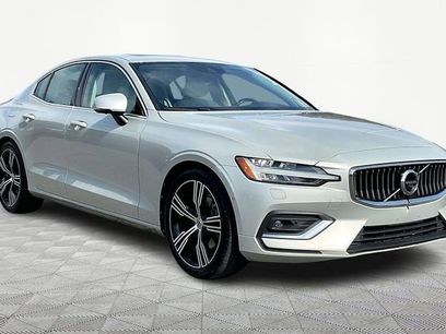 Used 2022 Volvo S60 B5 Inscription