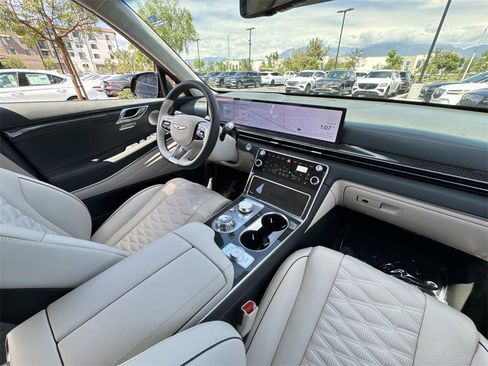 New 2026 Genesis GV80 3.5T e-SC image 9