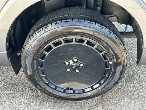 New 2026 Ford Maverick Lobo AWD/4WD image 6