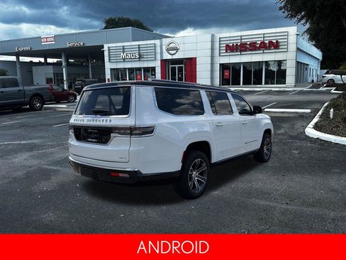 Used 2024 Jeep Grand Wagoneer L 4WD image 4