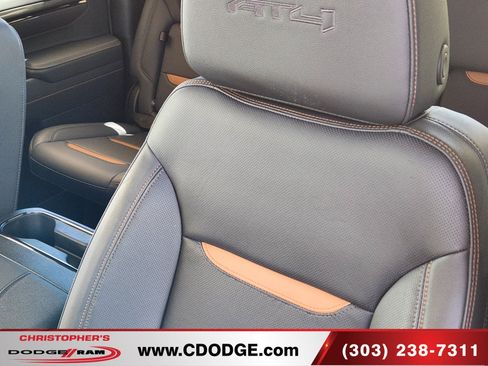 Used 2025 GMC Sierra 1500 AT4 w/ AT4 Premium Package AWD/4WD image 16