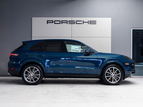 Certified 2026 Porsche Cayenne image 8