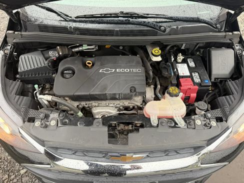 Used 2021 Chevrolet Spark LT FWD image 11