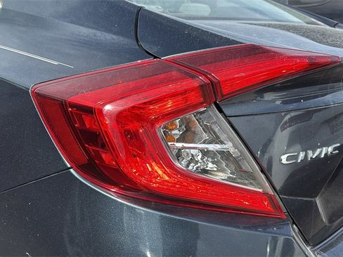 Used 2019 Honda Civic LX image 10