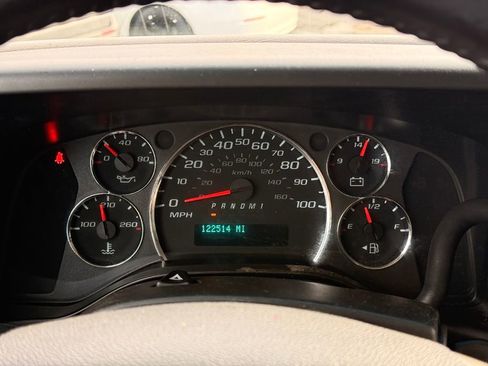 Used 2019 Chevrolet Express 2500 w/ Communications Package image 26