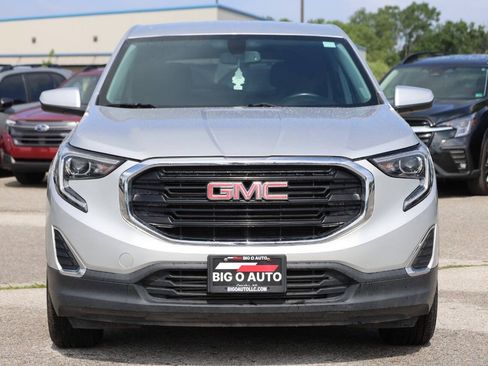 Used 2019 GMC Terrain SLE FWD image 2