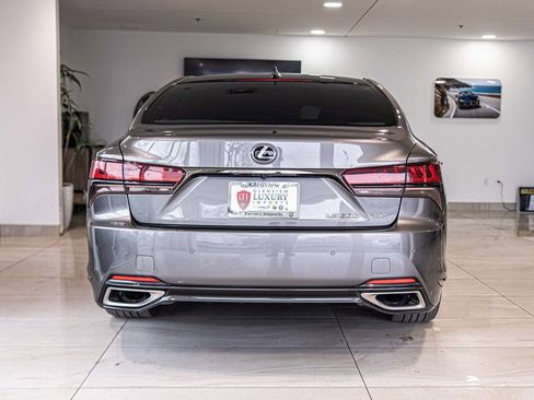 Used 2022 Lexus LS 500 F Sport w/ Accessory Package (Z1) image 14