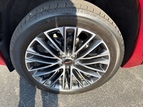 Used 2026 GMC Terrain Denali w/ LPO, Floor Liner Package AWD/4WD image 12
