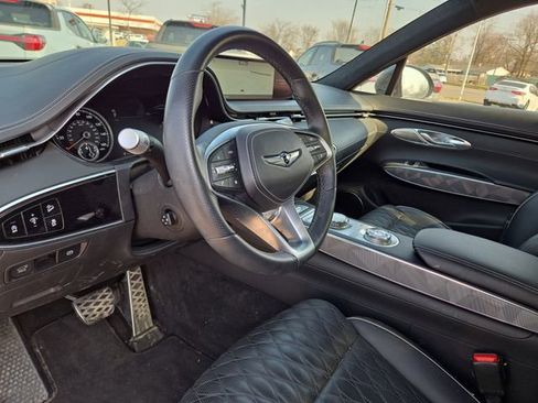 Used 2024 Genesis GV70 3.5T Sport w/ Sport Advanced Package image 23