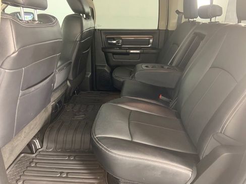 Used 2019 RAM 1500 Laramie AWD/4WD image 20
