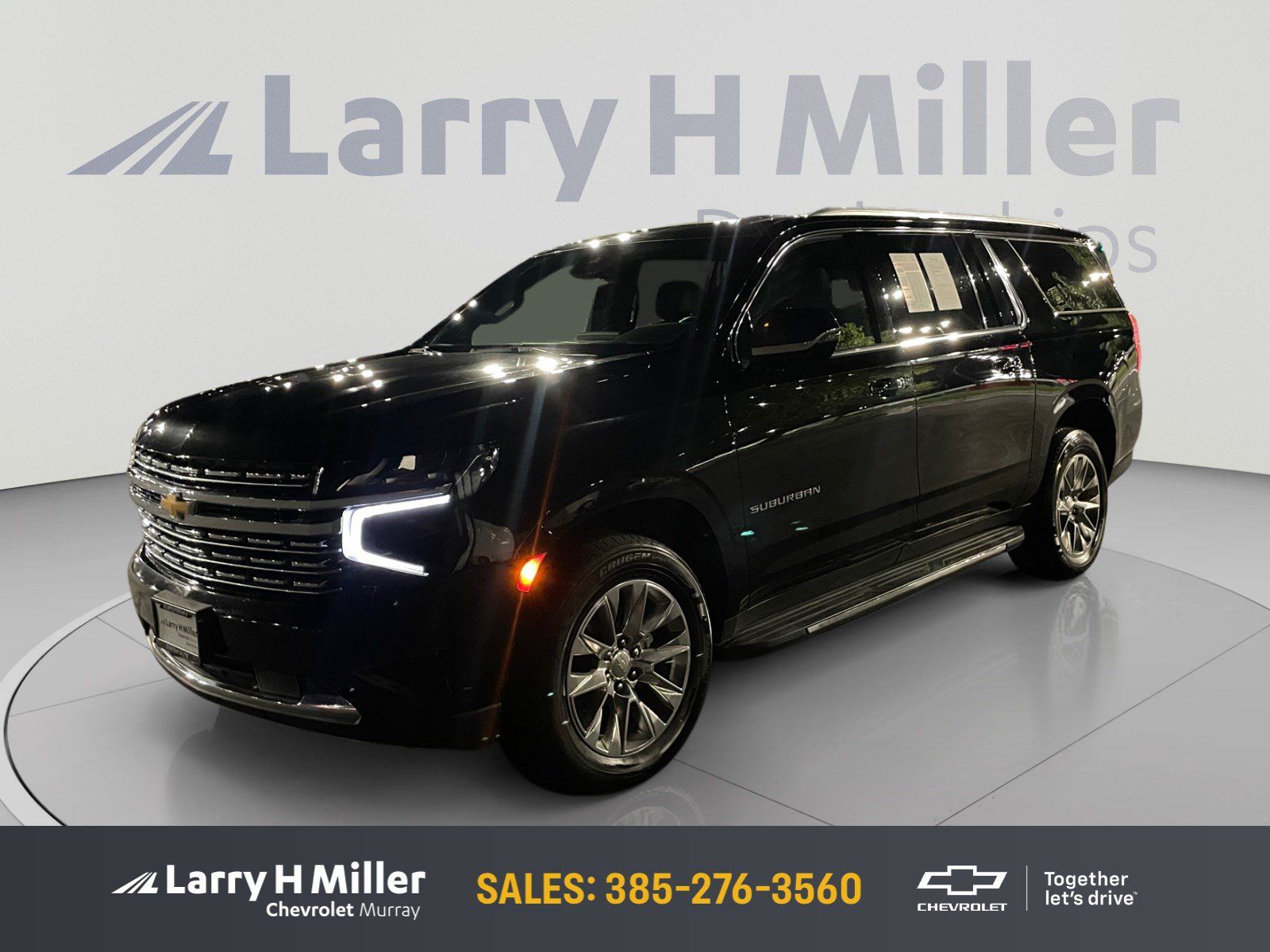Used 2023 Chevrolet Suburban Premier AWD/4WD image 1