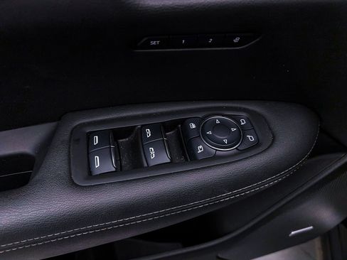 Used 2023 Cadillac XT6 Premium Luxury image 20