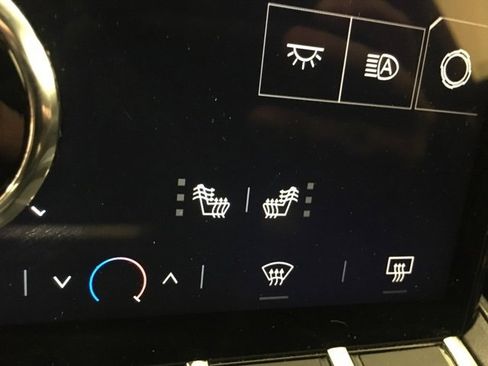 Used 2025 GMC Terrain Elevation image 23