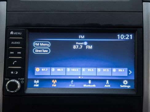 Used 2021 Nissan Frontier SV RWD image 19