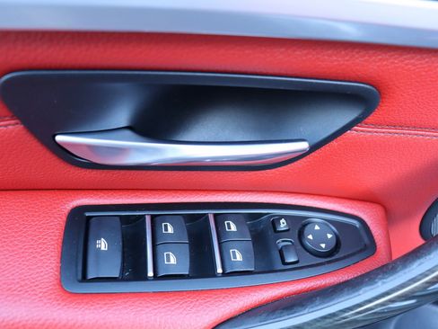 Used 2020 BMW 430i xDrive Convertible w/ Executive Package image 21