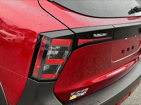 Used 2025 Nissan Kicks SR w/ SR Premium Package image 34