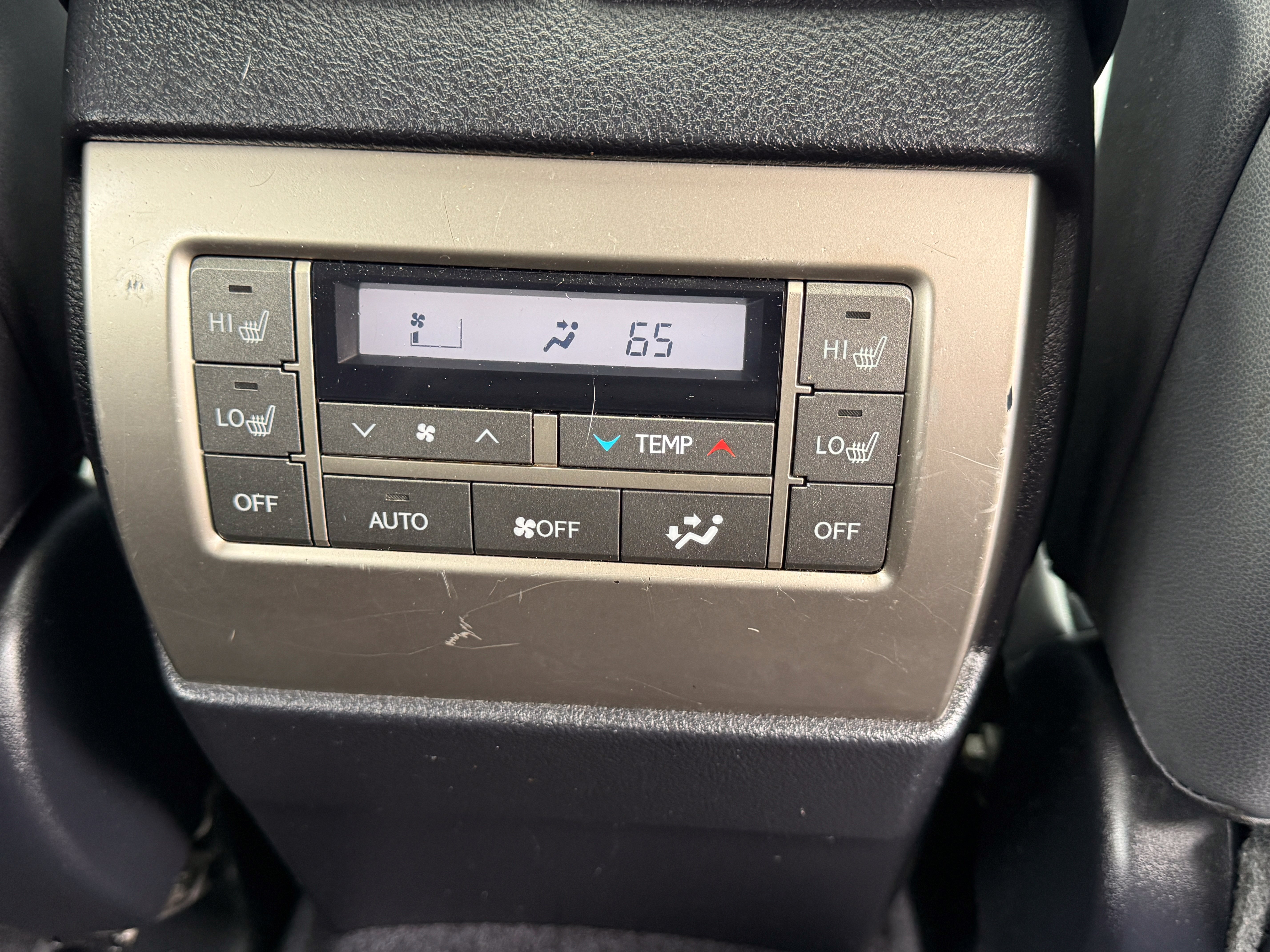 Used 2019 Lexus GX 460 Premium AWD/4WD image 25