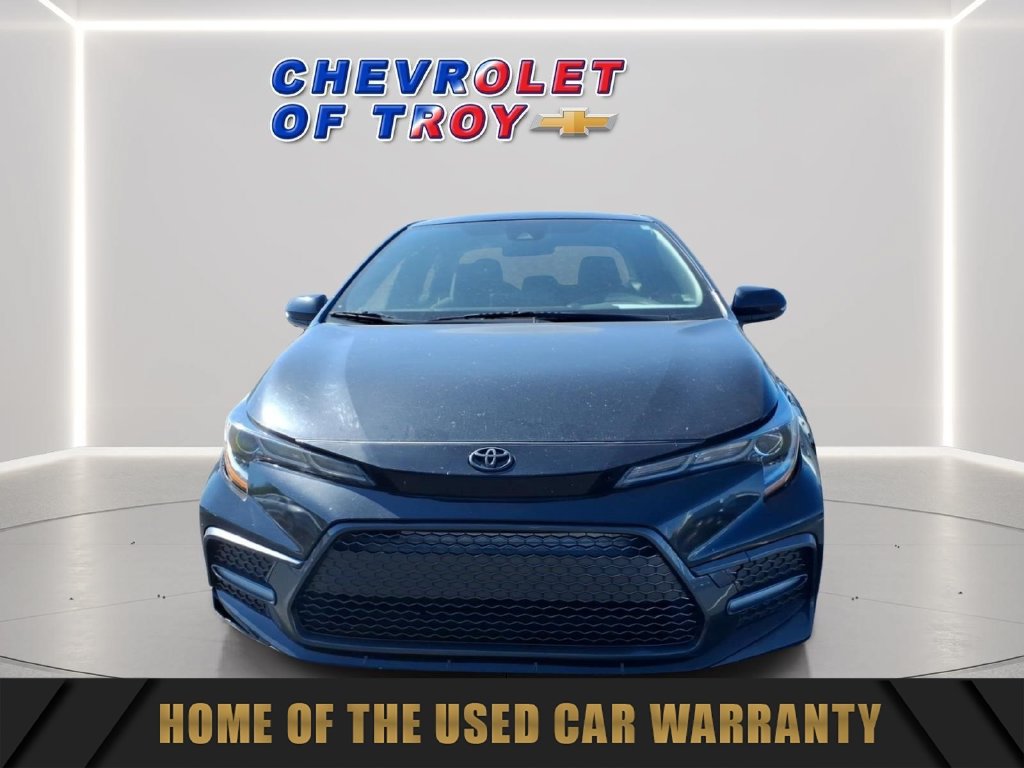 Used 2022 Toyota Corolla SE FWD image 2