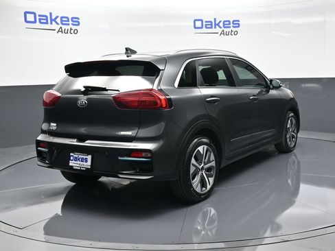 Used 2021 Kia Niro EX Premium image 8