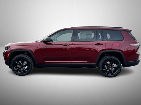 New 2025 Jeep Grand Cherokee L Altitude image 6