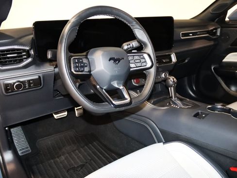 Used 2024 Ford Mustang GT Premium image 43