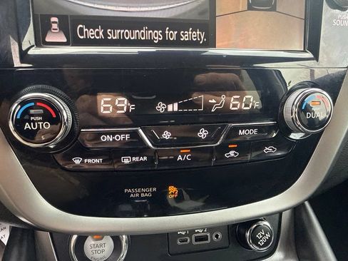 Used 2023 Nissan Murano SL w/ SL Moonroof Package AWD/4WD image 15