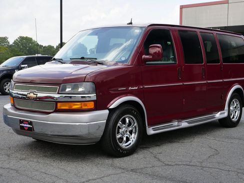 Used 2014 Chevrolet Express 1500 RWD image 6