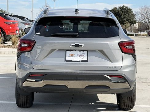 New 2026 Chevrolet Trax ACTIV w/ Sunroof Package image 5