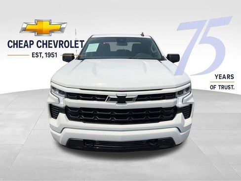 Used 2024 Chevrolet Silverado 1500 RST AWD/4WD image 8